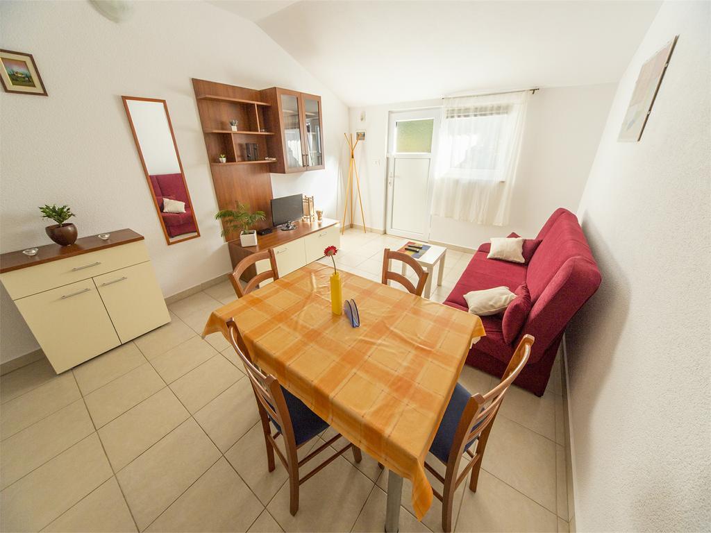 Apartments Katoro Relax Umag Exterior foto