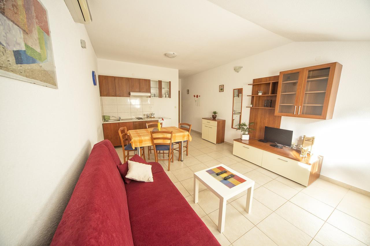 Apartments Katoro Relax Umag Exterior foto